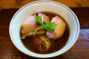 醤油らぁ麺